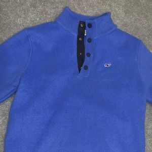 Vineyard vines fleece sweater